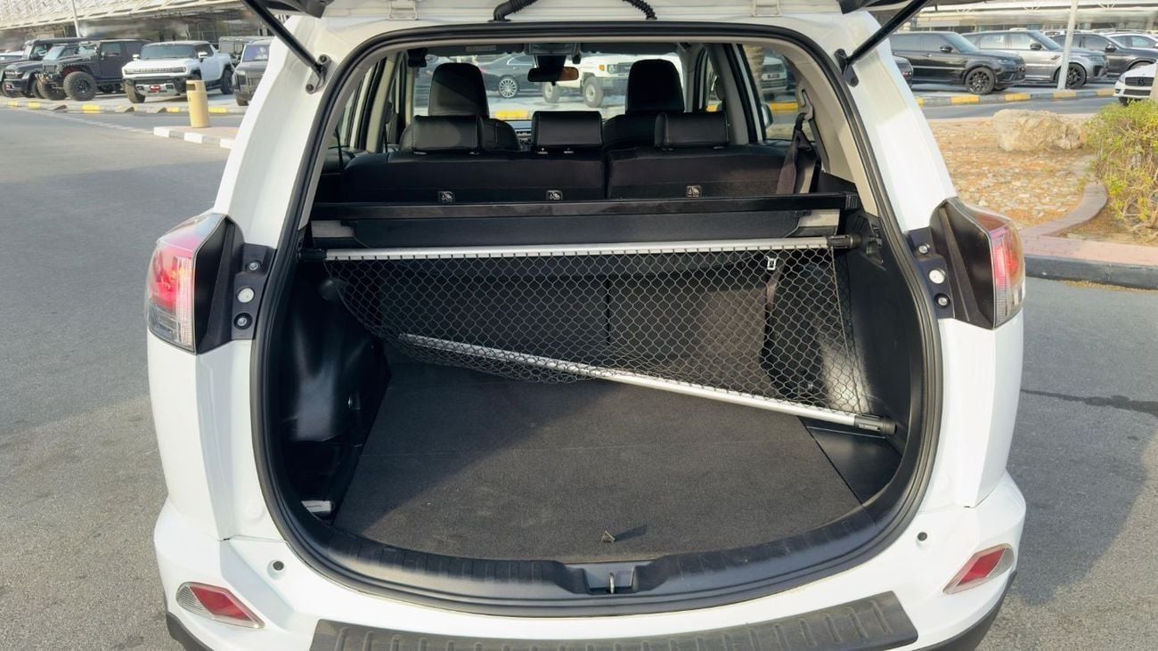 Toyota RAV4 GOOD CONDITION | 2.2L DIESEL ENGINE | RHD | LEATHER SEATS | AT | 2018 | REAR VIEW CAMERA