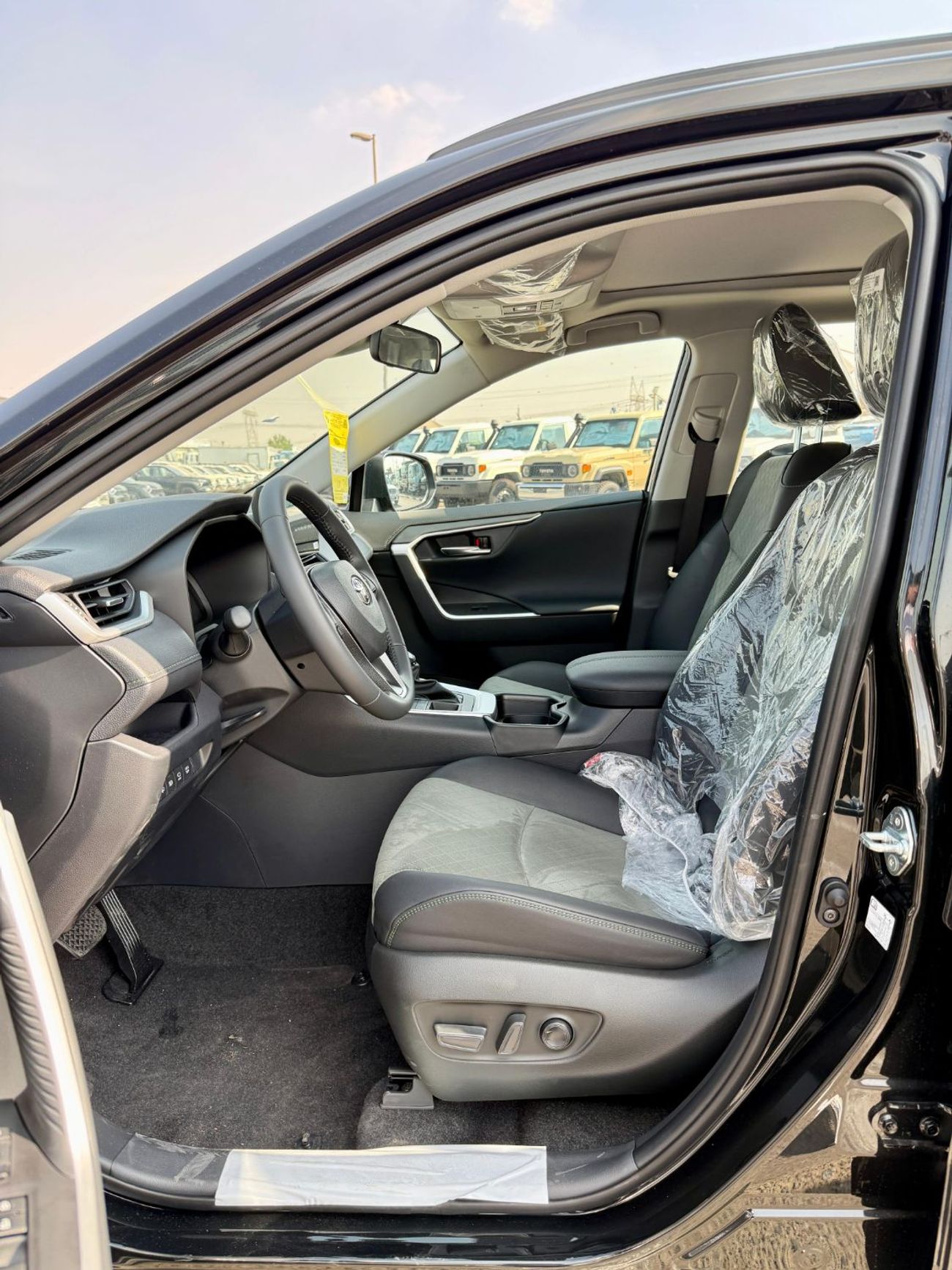 Toyota RAV4 Toyota RAV4 2.0L Petrol FULL OPTION