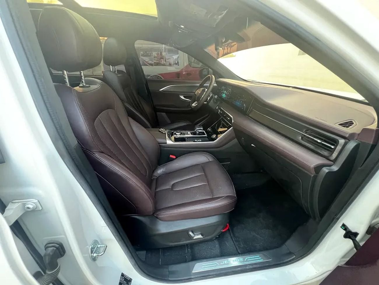 Jetour X90 Plus COM 1044 P.M comfort 1.6L turbo Gcc