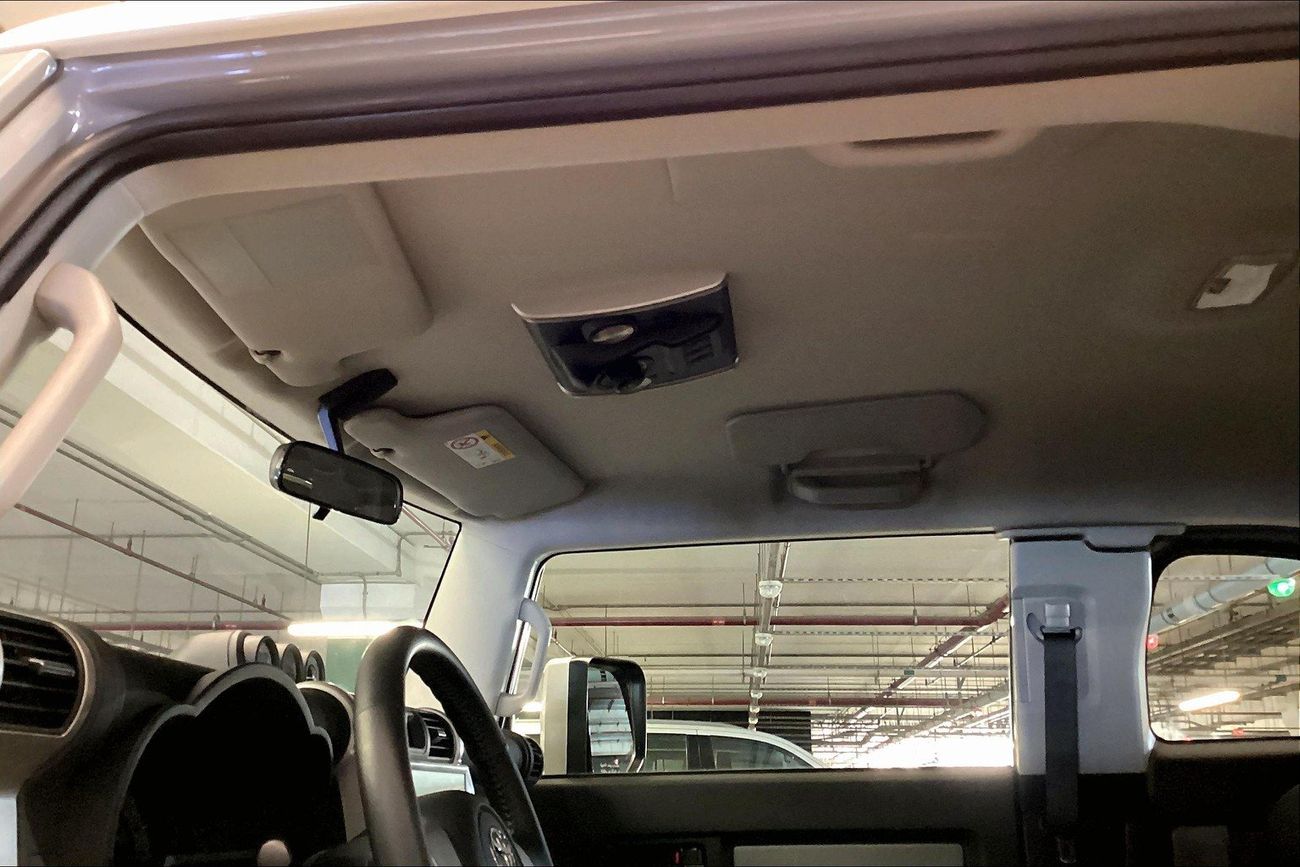 تويوتا إف جي كروزر GXR | شامل الضمان | 0 ﺪﻔﻋﺓ ﺃﻮﻟﻯ