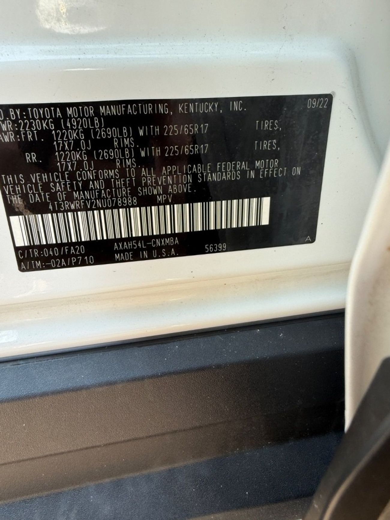 تويوتا راف ٤ VXR HEV 2.5L (219 HP) AWD