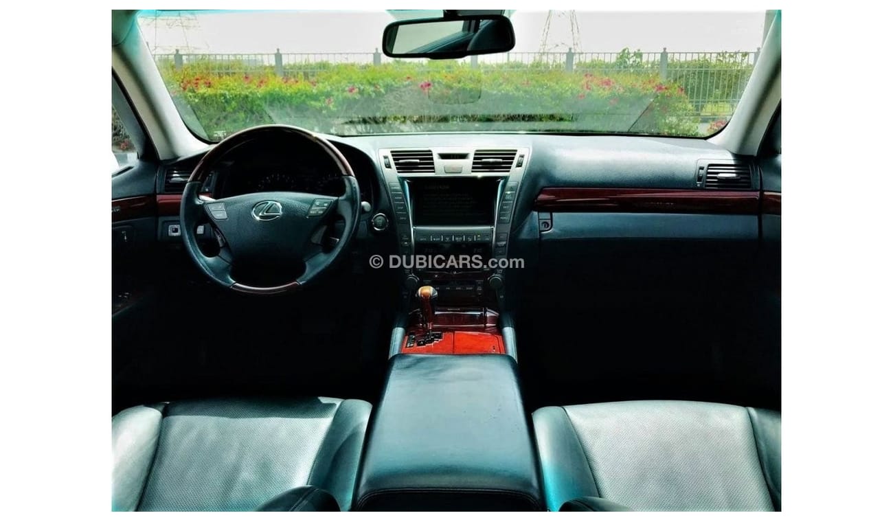 Lexus LS460 LEXUS LS 460L 2007 MODEL GCC CAR WITH FULL SERVICE HISTORY FOR 35500 AED ONY.