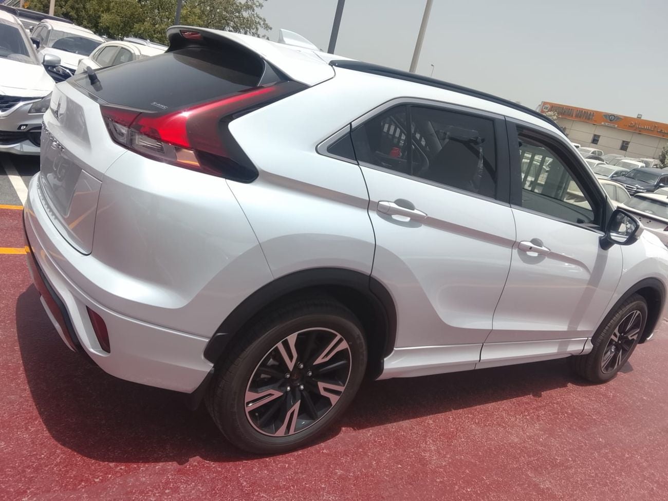Mitsubishi Eclipse Cross GLS HIGHLINE 2.0L 155HP AWD 5 SEATS 5 DOOR