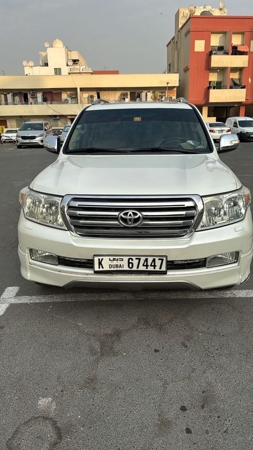 تويوتا لاند كروزر VXR