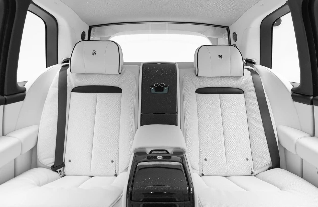 رولز رويس كولينان 6.75 L V-12 twin-turbocharged Engine | Warranty