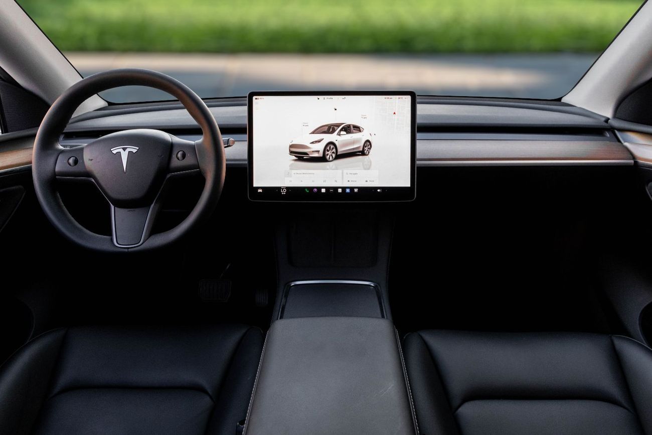 Tesla Model Y Dual Motor | 2,350 P.M | 0% Downpayment | Excellent Condition!