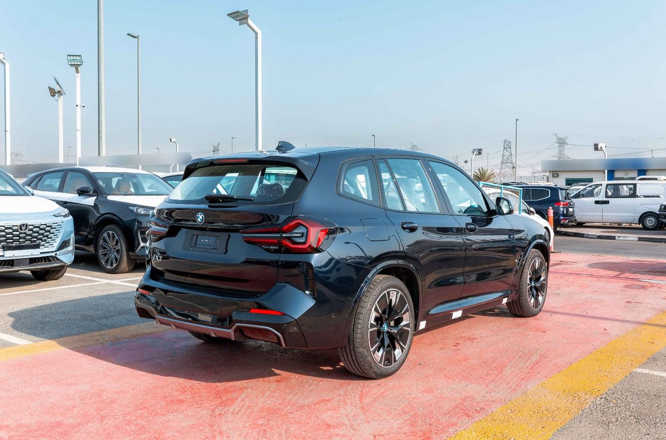 BMW iX3 BMW IX3 TOP LINE - Full Electric 2025 (Black)
