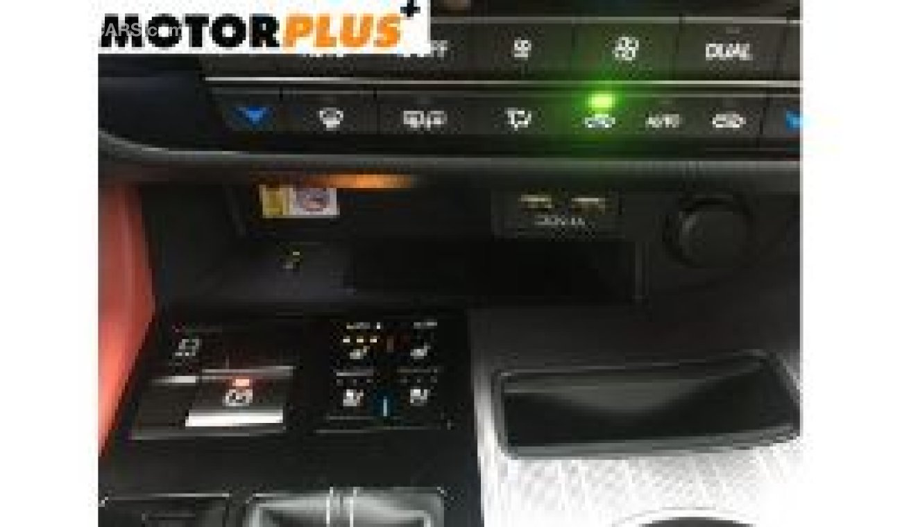 لكزس RX 300 2021 F-Sport 360cam/PanoRoof/HUD/Mark Levinson/Kick sensor tailgate