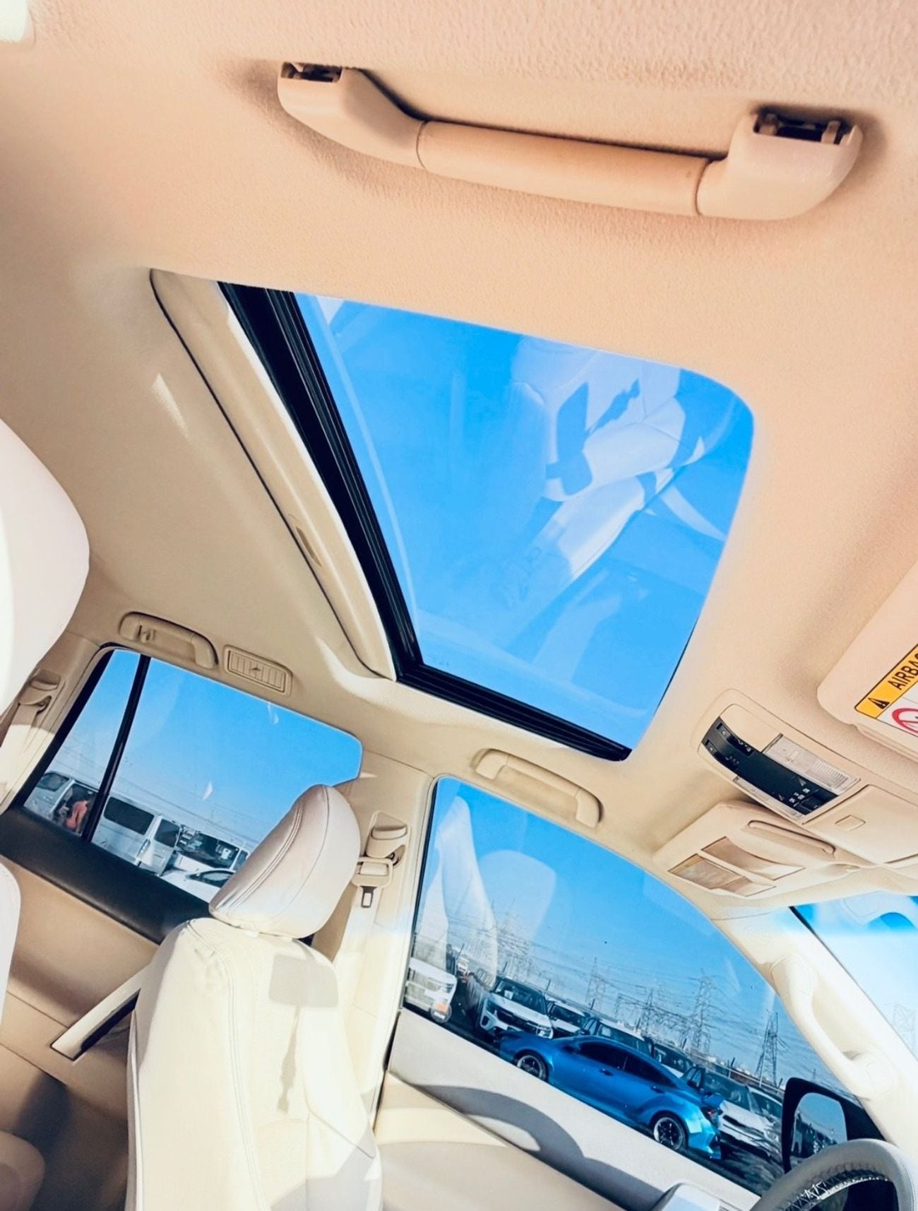 Toyota Prado VXR 4.0L 4WD Toyota Prdao VXR  full option V6 4.0 L Top the range