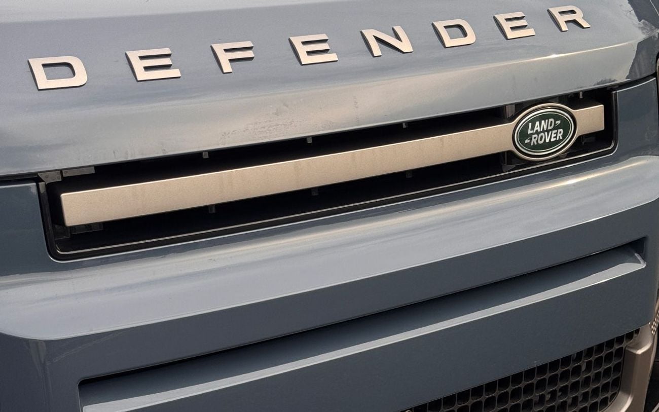 Land Rover Defender P300 110 2.0L (5 Seater) RIGHT HAND DRIVE