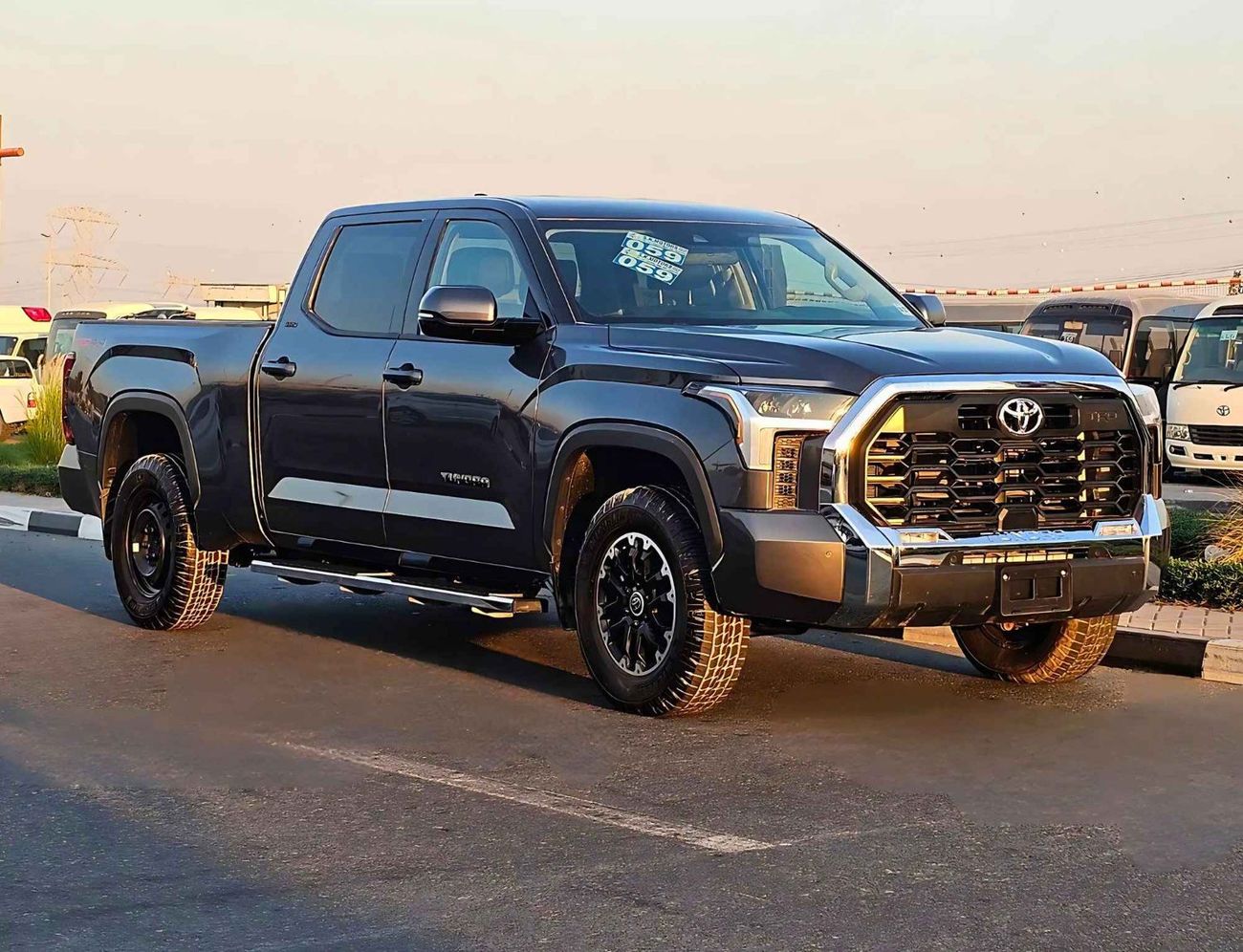 تويوتا تاندرا TUNDRA CREWMAX TRD SR5/ 4WD/ LOW MILEAGE/ ORG AIRBAG/ 2156 MONTHLY/ LOT#9666