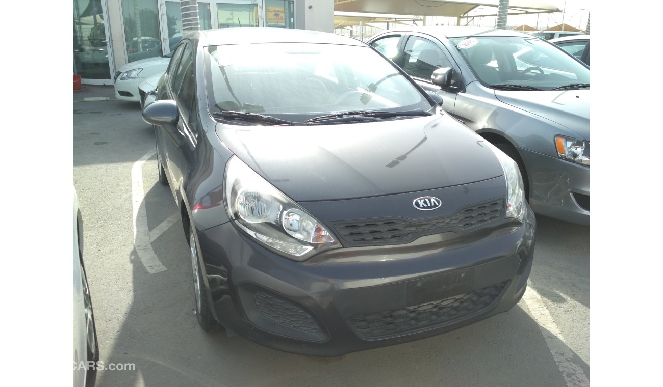 Kia Rio 2014 GREY GCC NO ACCIDENT PERFECT