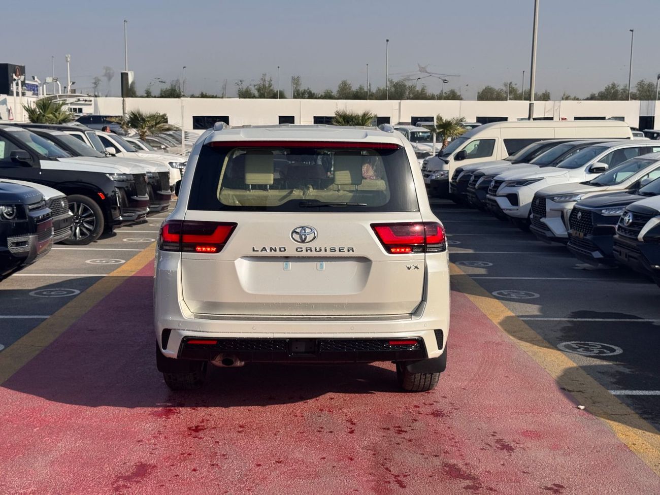 تويوتا لاند كروزر VX 3.5L