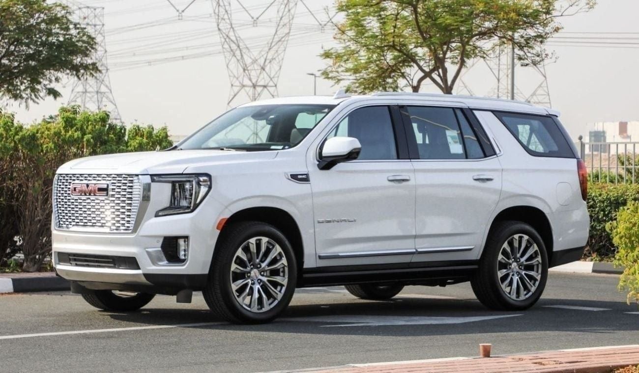 جي أم سي يوكون Denali 4WD + TV 8-Seaters. GCC. Local Registration + 5%