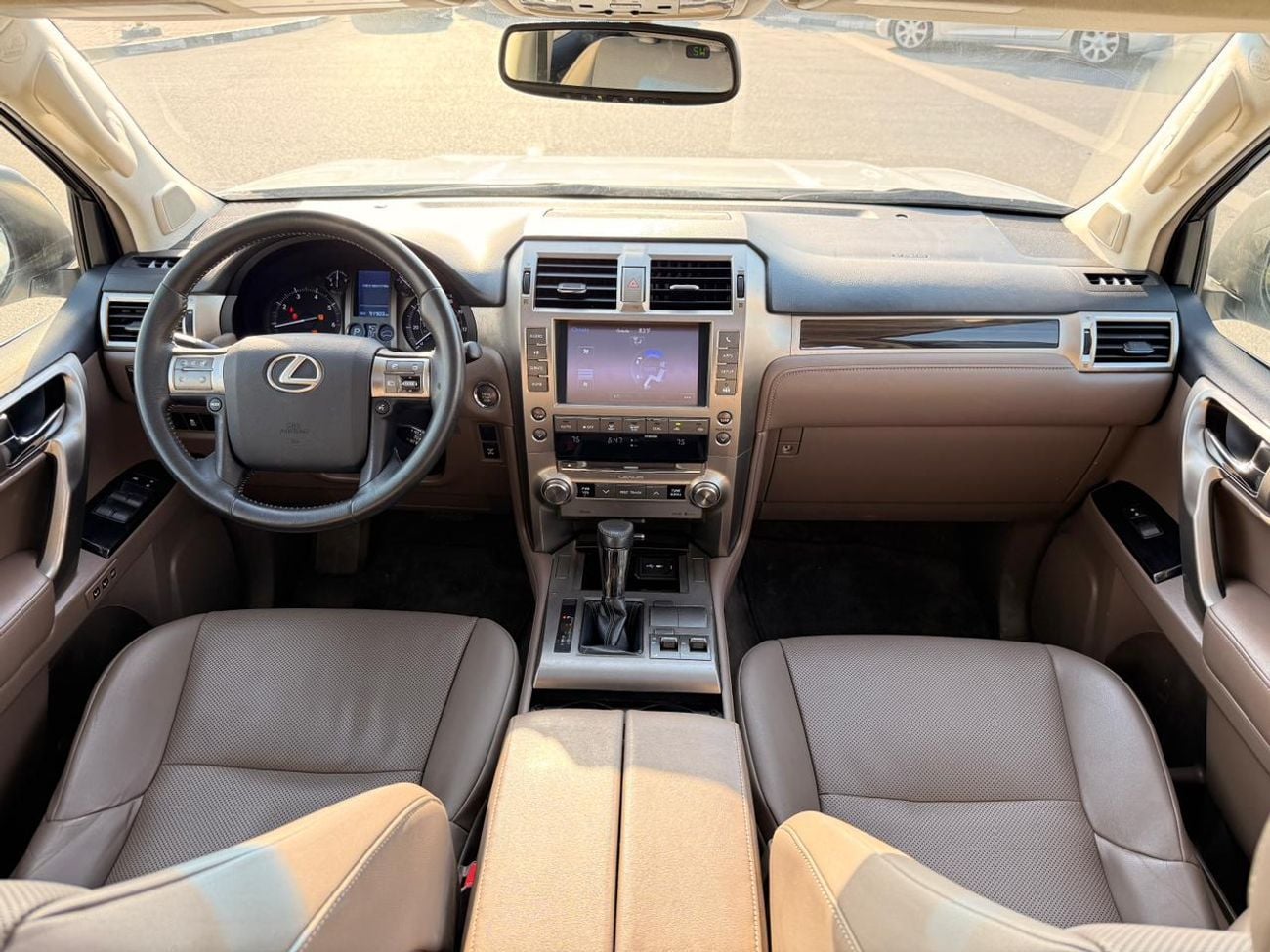Lexus GX460 Premier 4.6L Full option
