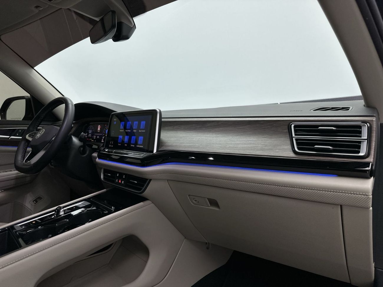 Volkswagen Teramont Comfortline 3.6L (Ref#55997)