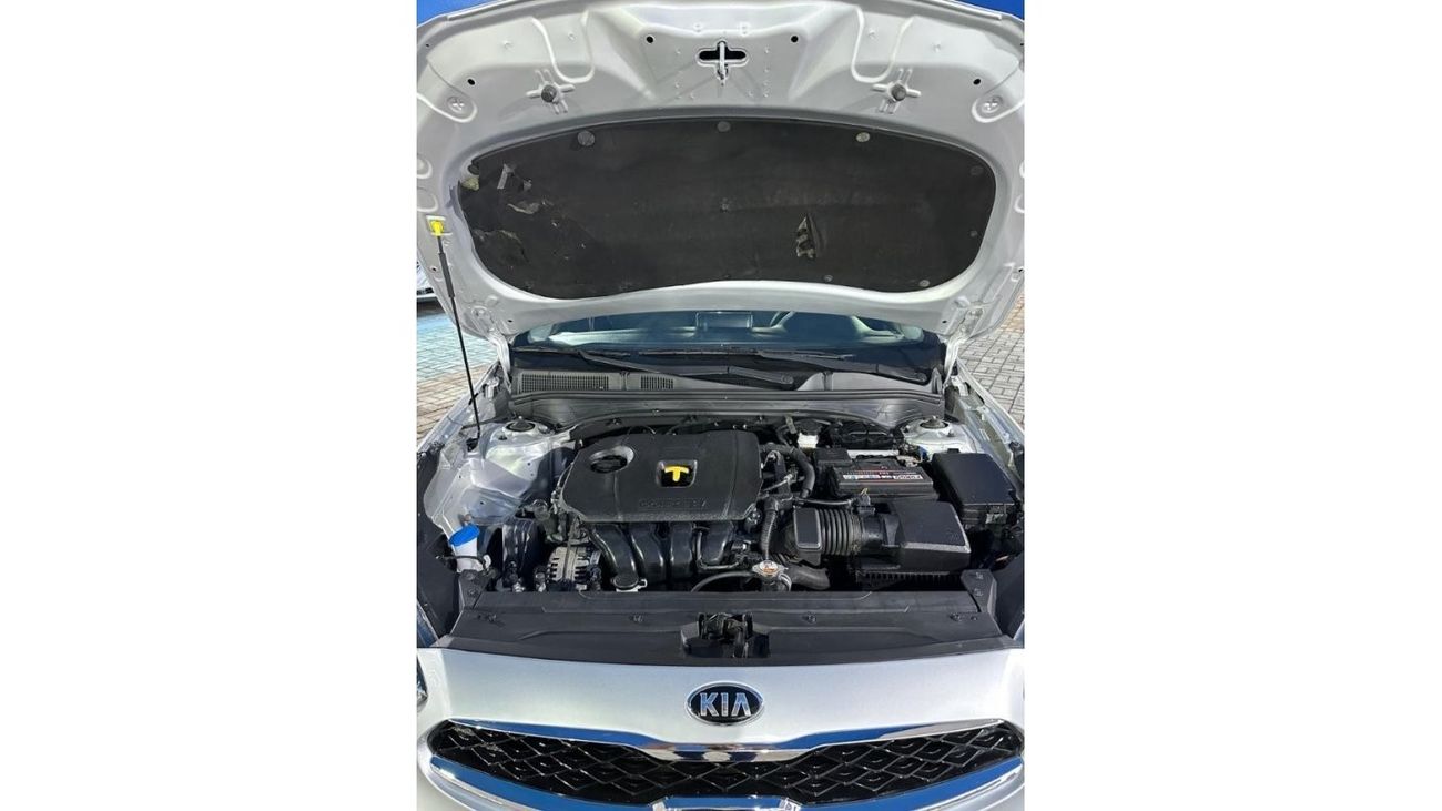 Kia Forte 2020 car in excellent condition with an engine capacity of 2.0 L