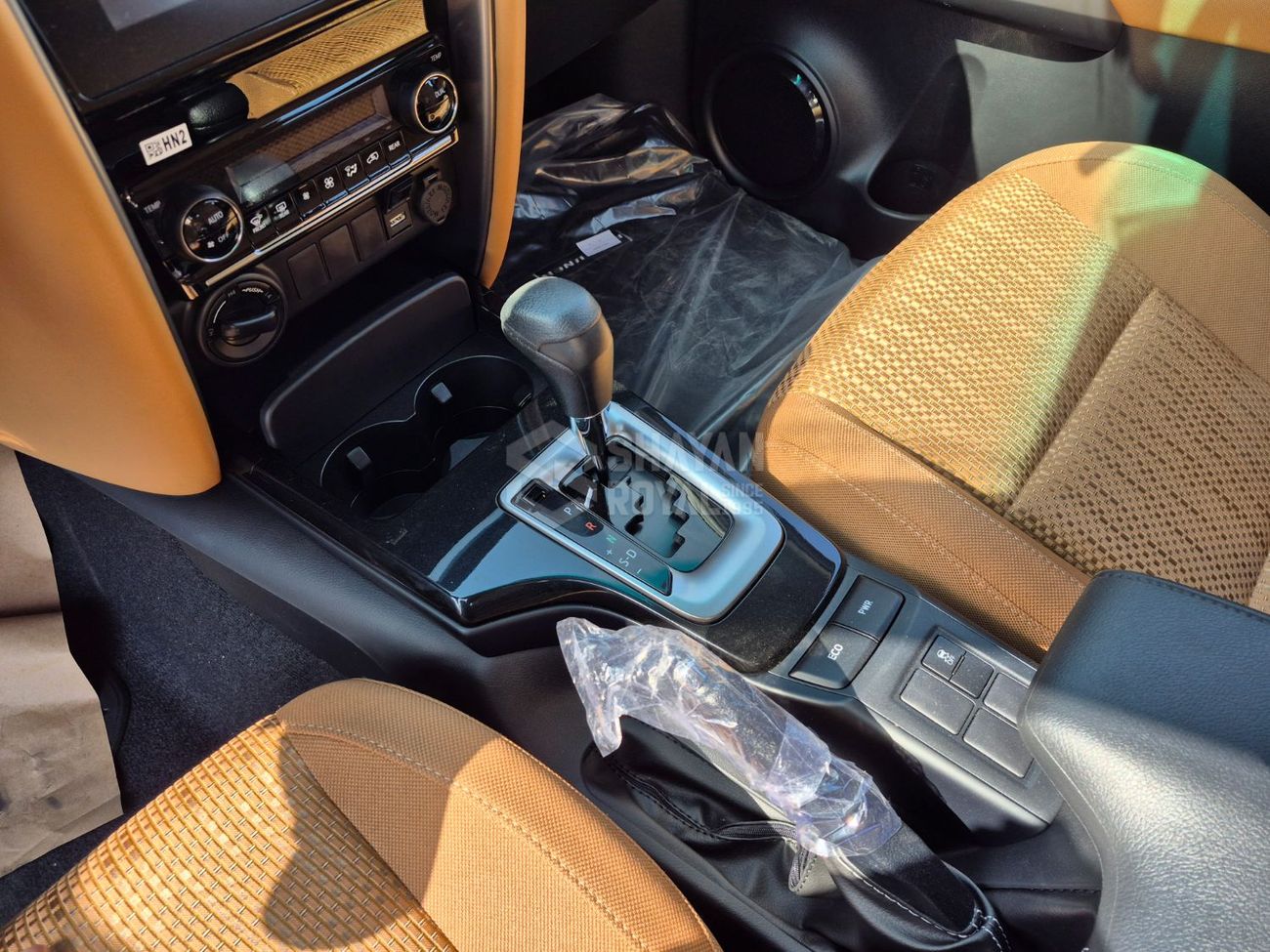 Toyota Fortuner STANDARD 2.7L PETROL 4WD AT 7-SETAS 2026MY