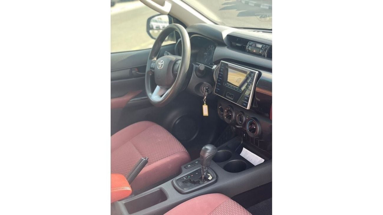 Toyota Hilux 2019 Toyota Hilux 2.7L V4 - AWD 4x4 - Full Option Automatic - Patrol -