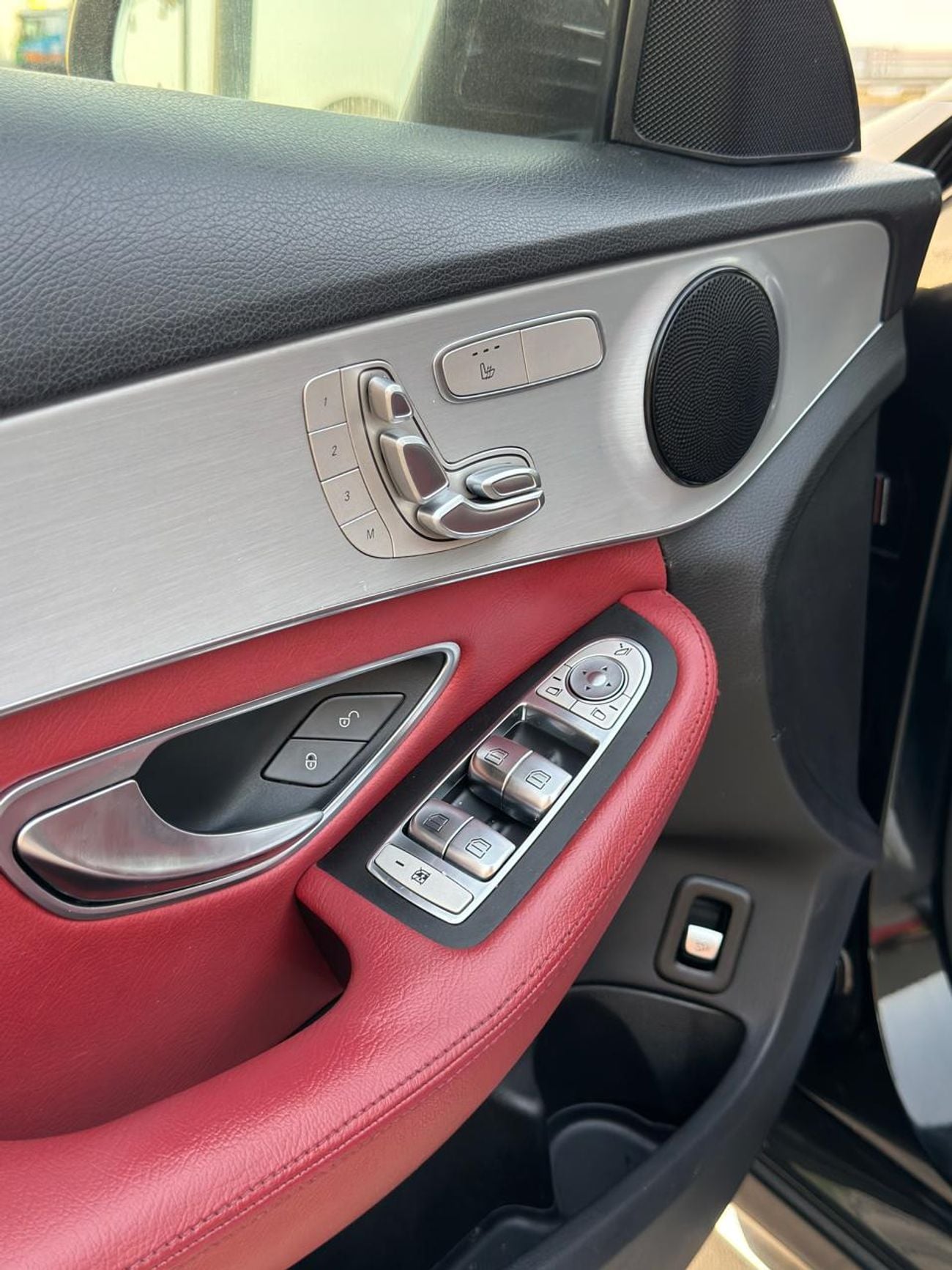 Mercedes Benz C300 STD