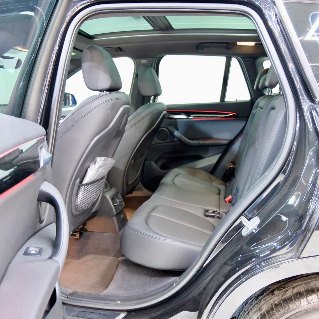 بي أم دبليو X1 AED 2,252 P.M l 0% Down Payment l M Sport l Service Contract Valid till 80,000 kms or 18/09/2026