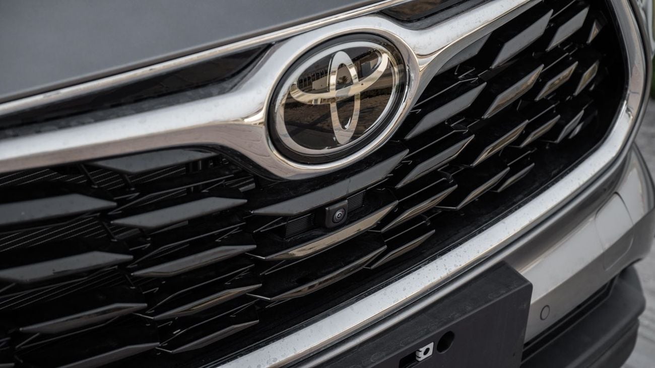 Toyota Highlander TOYOTA HIGHLANDER 2.5 HEV LTD -2025YM