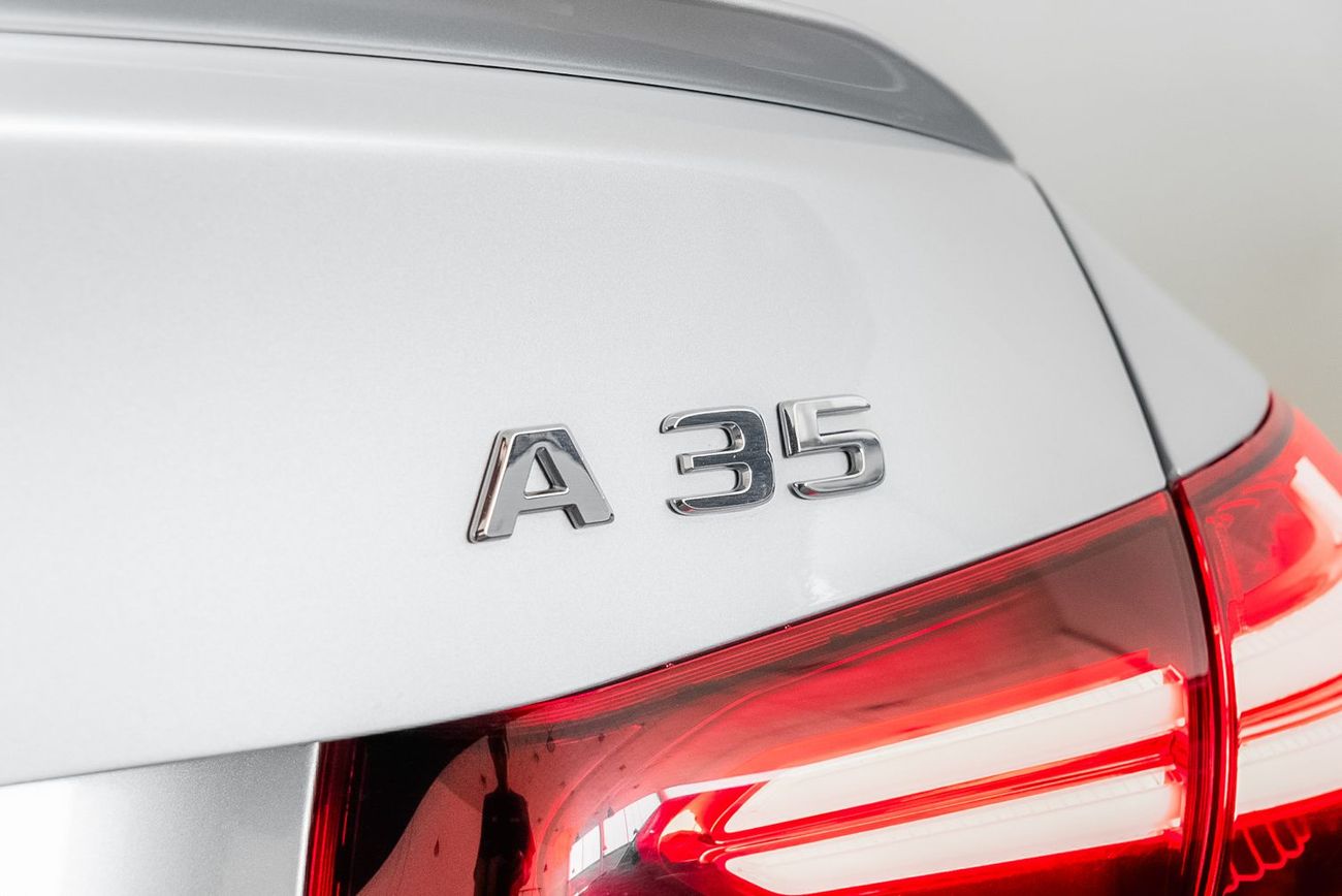 مرسيدس بنز A 35 AMG 4MATIC