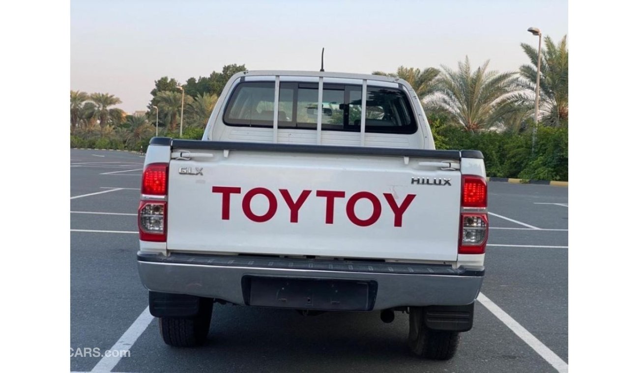 Toyota Hilux هايلوكس 2015