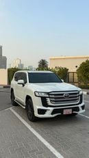 تويوتا لاند كروزر VXR