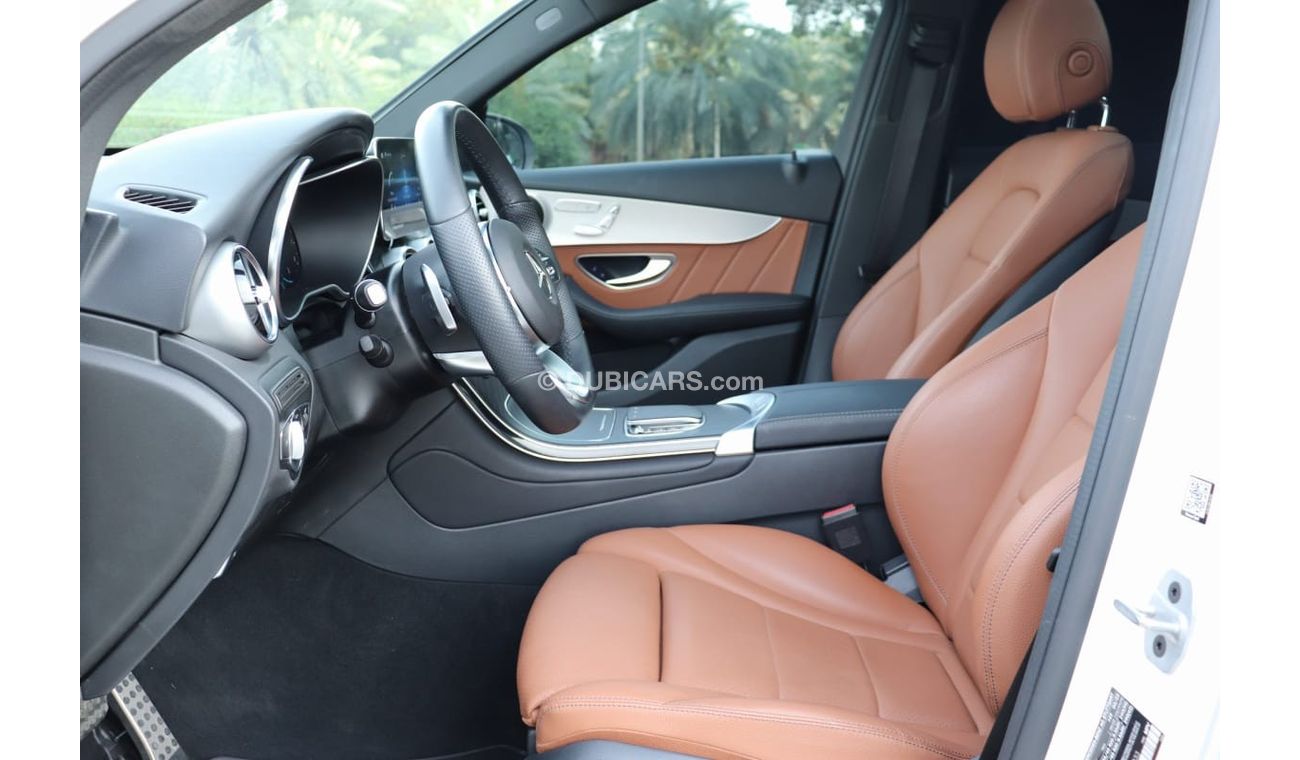 Mercedes-Benz GLC 300 MERCEDES GLC 300 4MATIC US 2022 PERFECT CONDITION - LOW MILEAGE