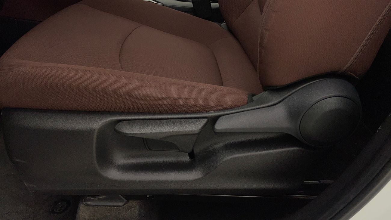 تويوتا كورولا كروس XL 1.8 | بدون دفعة مقدمة | اختبار القيادة في المنزل