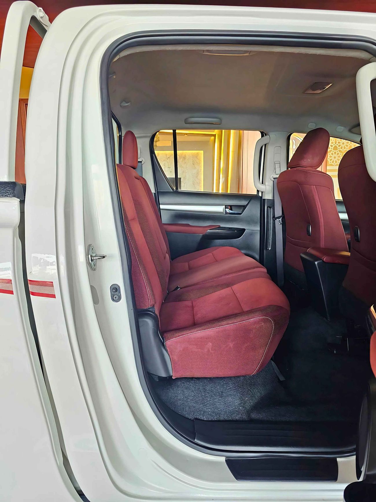 تويوتا هيلوكس SR5 /WIDE BODY/ PETROL A/T / 2.7L V4 4WD / ONLY FOR EXPORT /LOT#49663