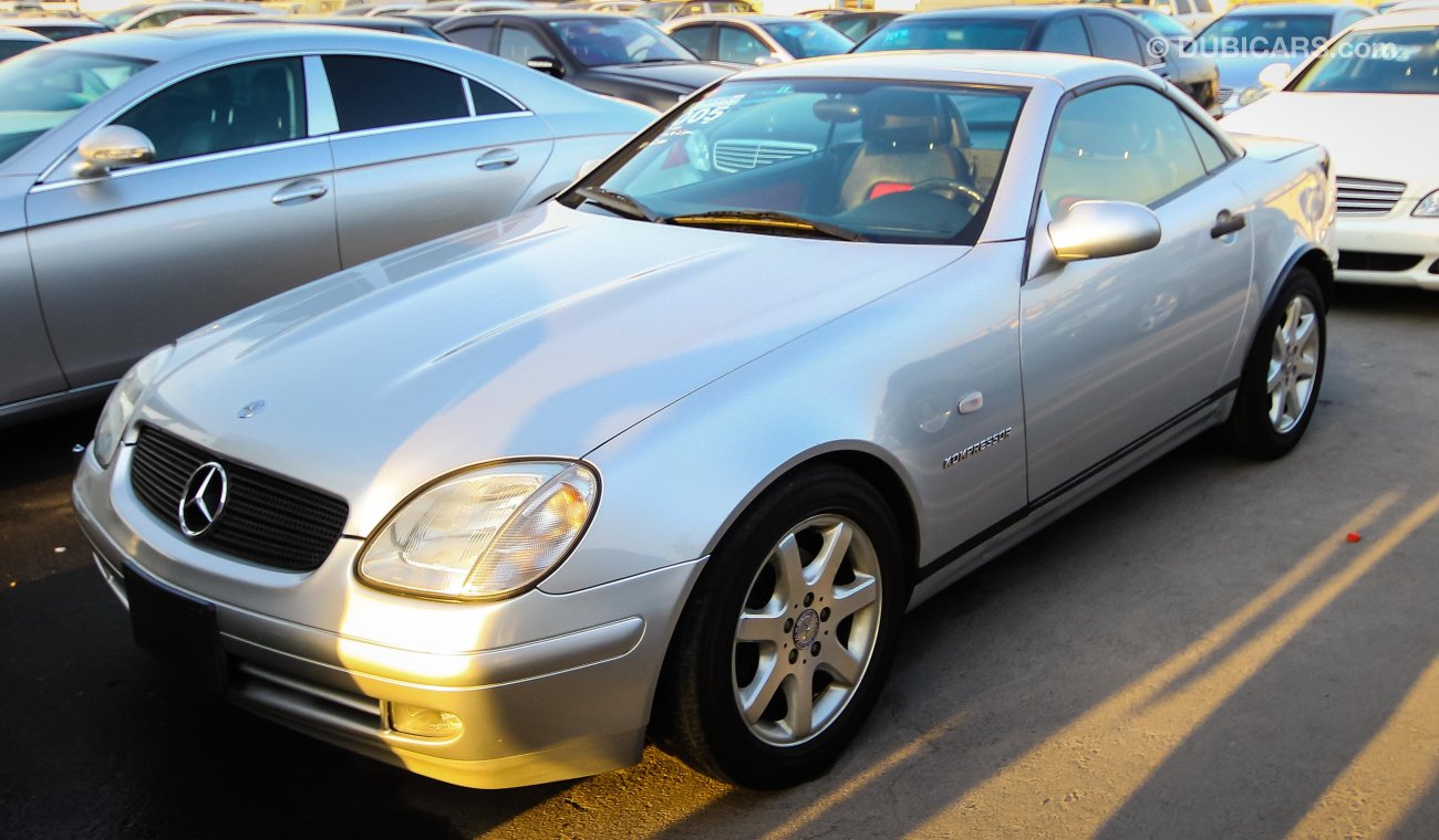 Mercedes-Benz SLK 230