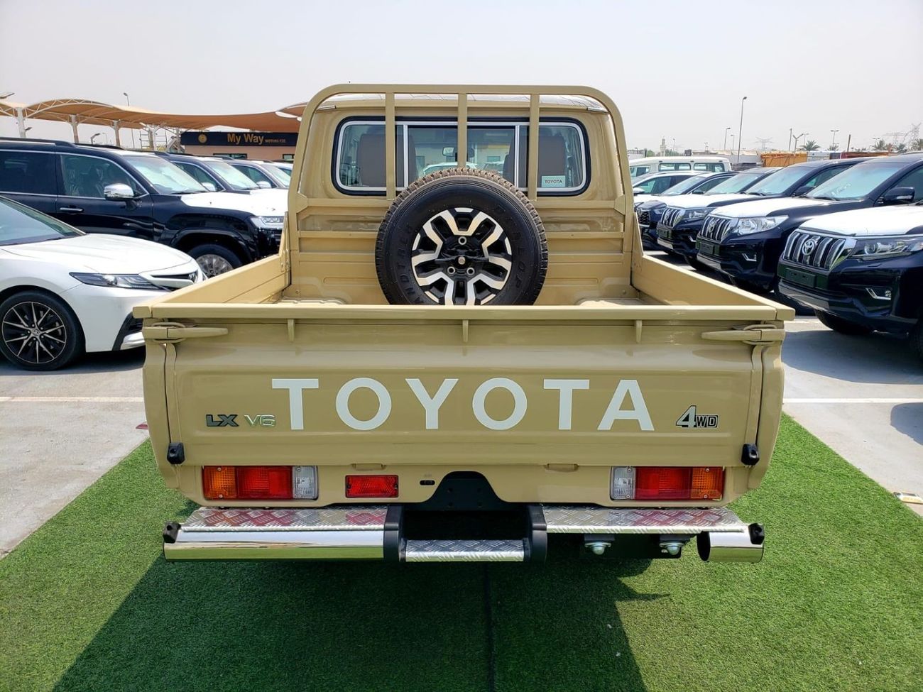 Toyota Land Cruiser Pick Up
