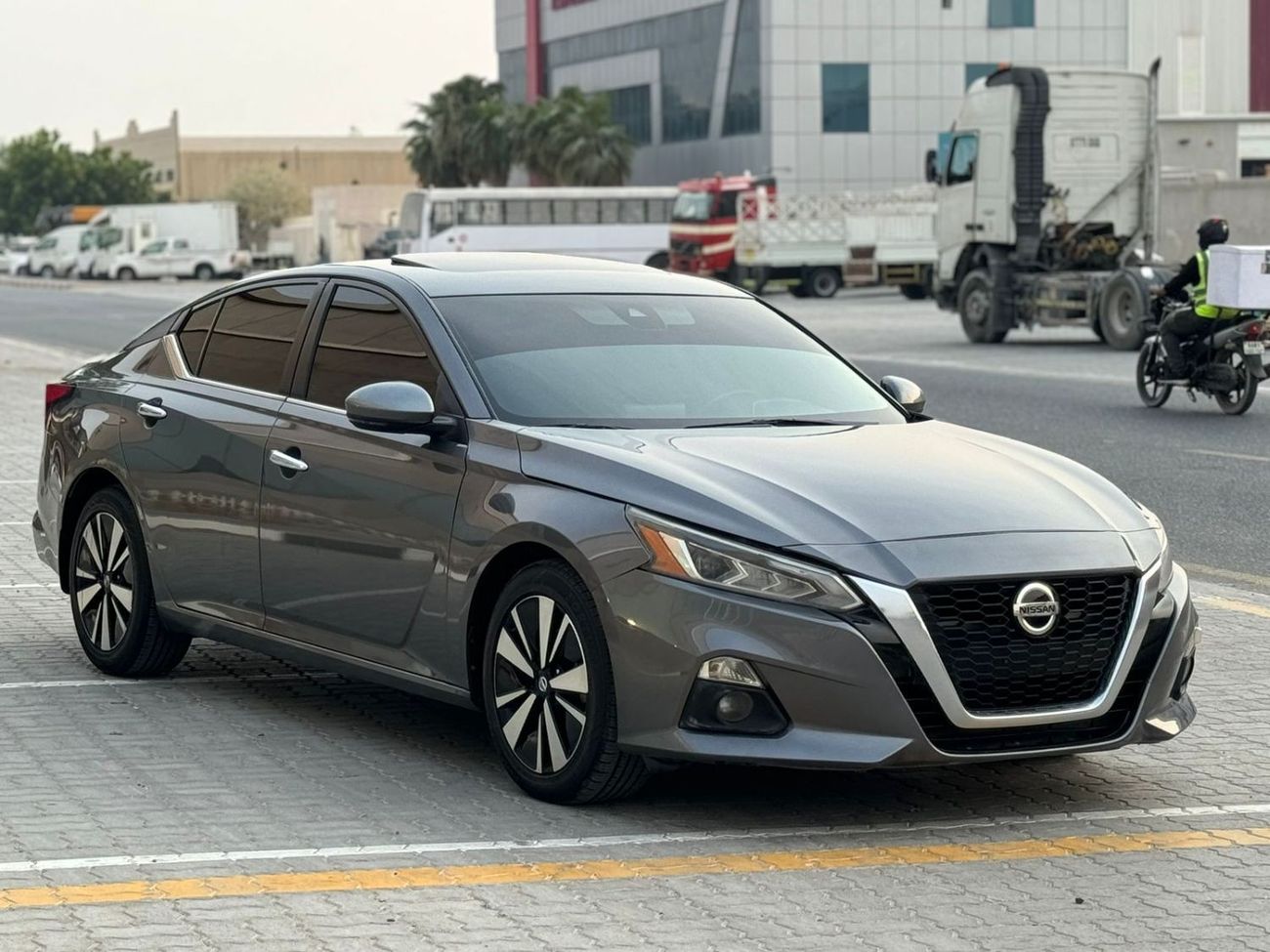 نيسان ألتيما SV