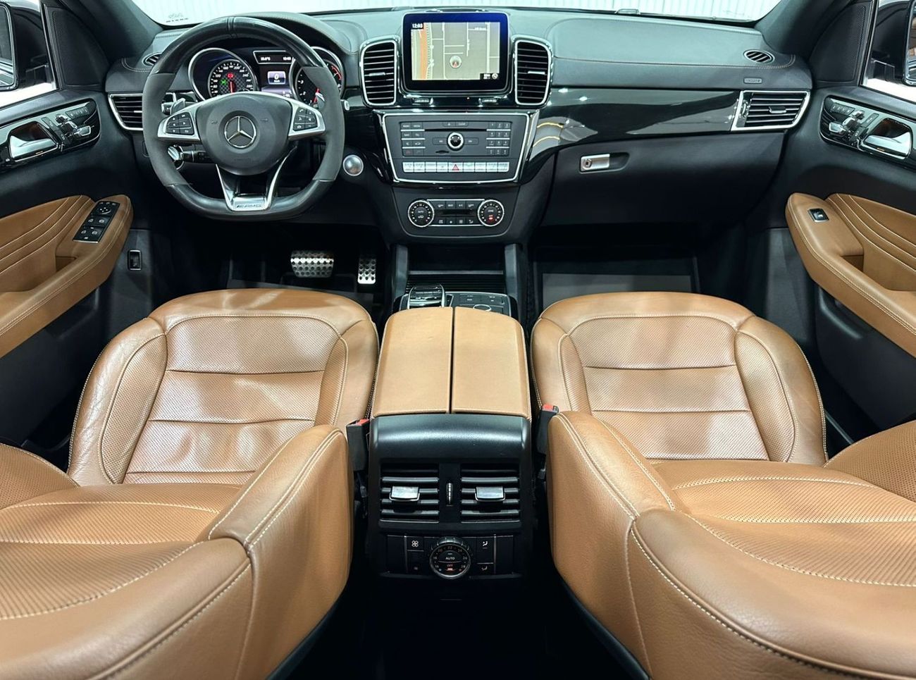 Mercedes-Benz GLE 43 AMG Coupe 2018 Mercedes Benz GLE43 AMG 4MATIC, Warranty, Full Mercedes Service History, Low Kms, GCC