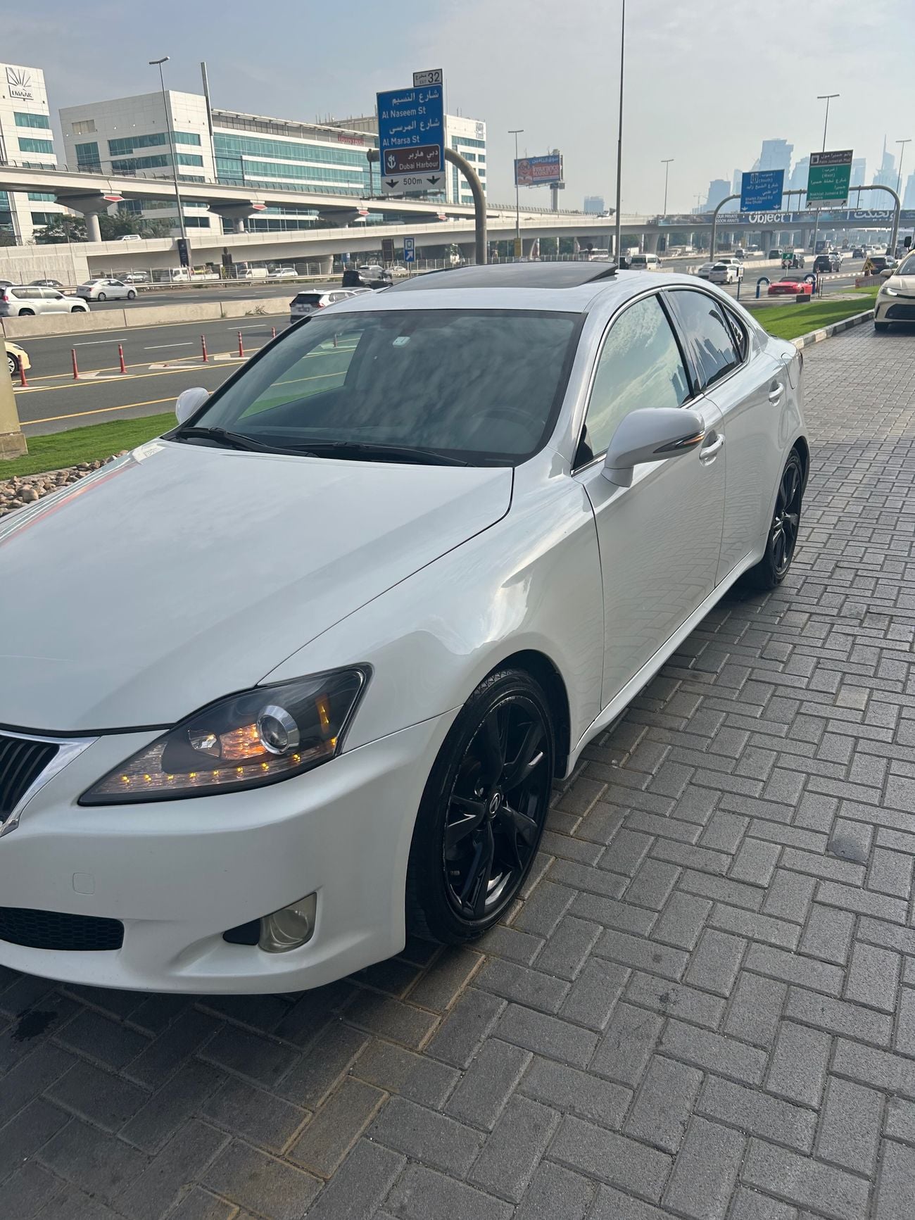 لكزس IS 250 PREMIER
