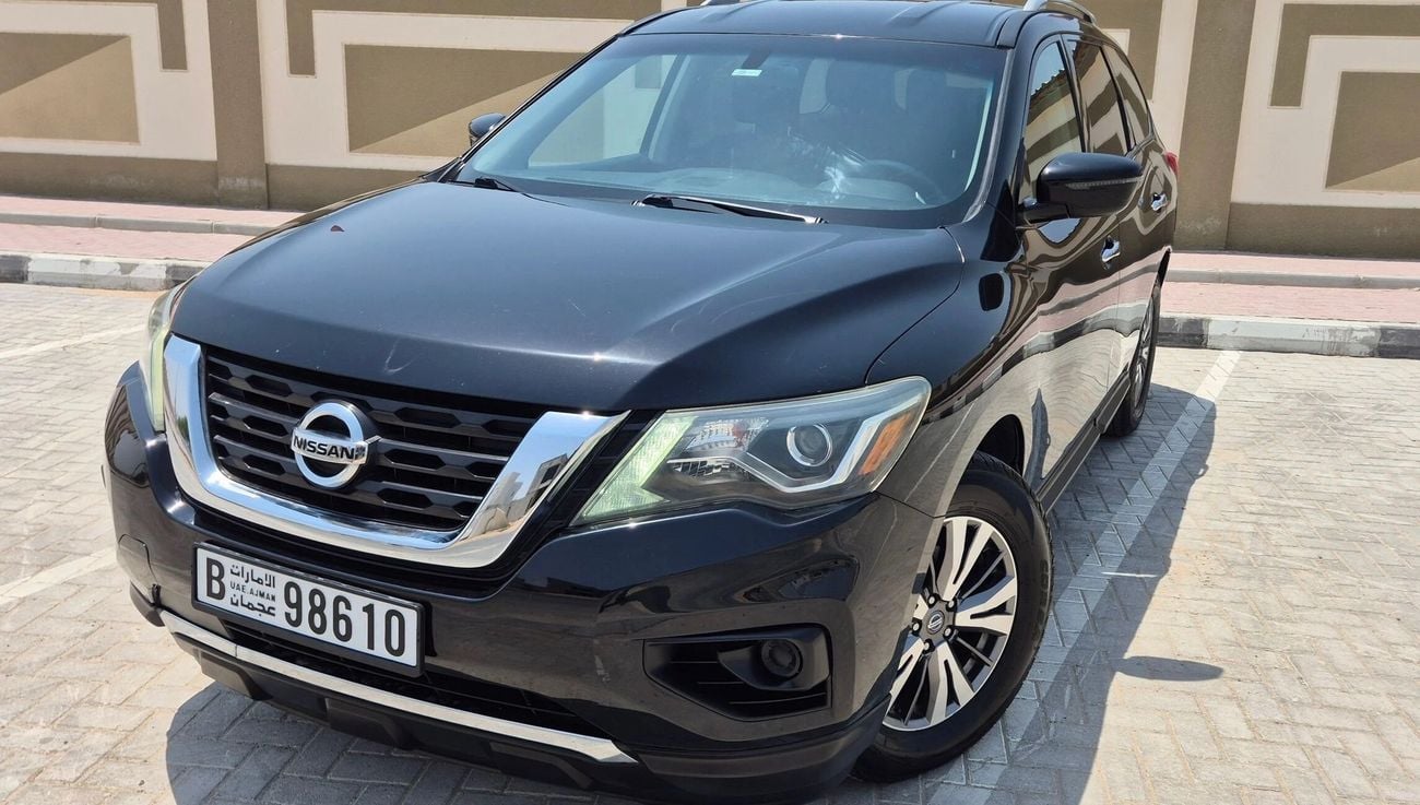 Nissan Pathfinder S
