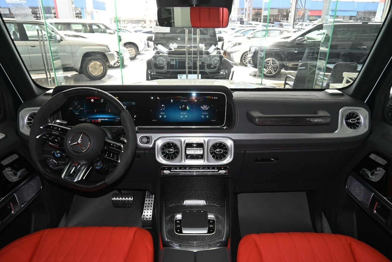 Mercedes Benz G63 AMG 4MATIC SUV Mercedes AMG G63 4.0-litre V8 Bi-Turbo, Model 2026 Color White