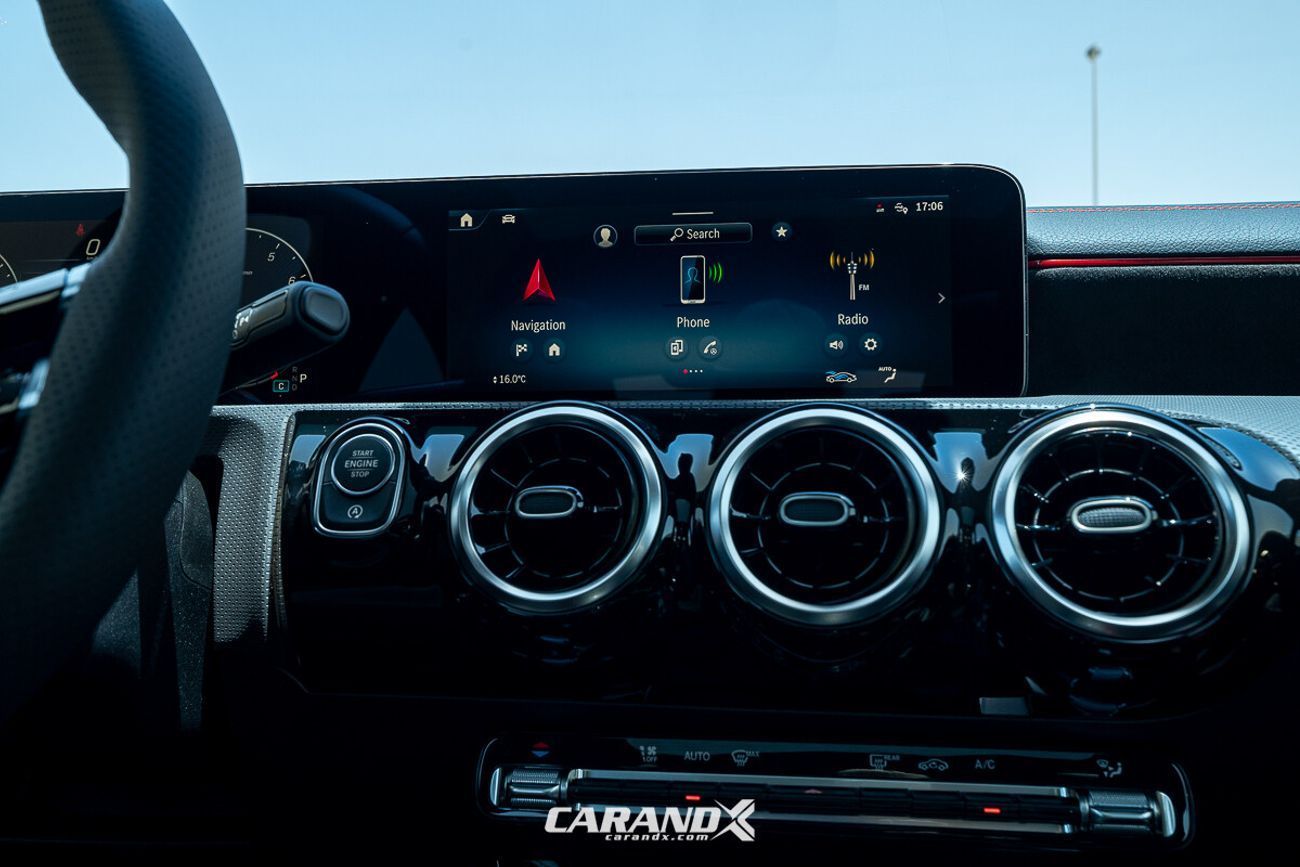 مرسيدس بنز CLA 200 1.4L Petrol