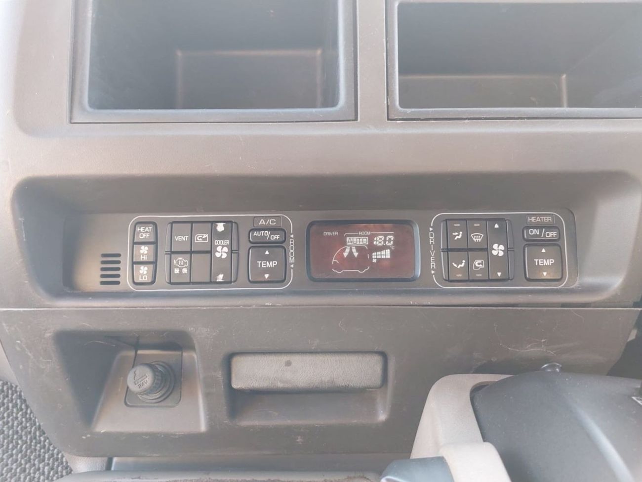 Mitsubishi Rosa MITSUBISHI ROSA BUS RIGHT HAND DRIVE(PM00262)