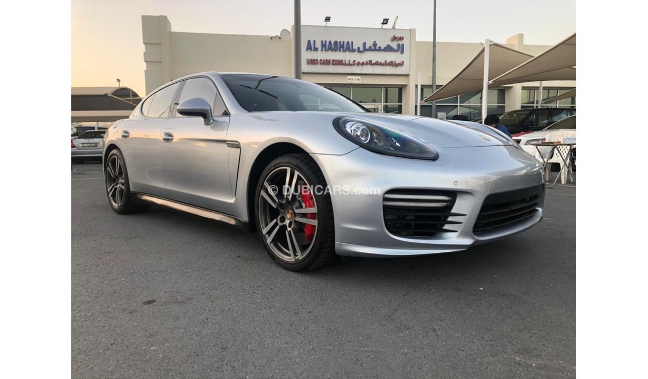 بورش باناميرا موديل 2014 خليجي فل مواصفات كراسي جلد ومثبت سرعه وتحكم كهربي كامل ونظام صوت ممتاز وكاميرا خلفيه ومثب