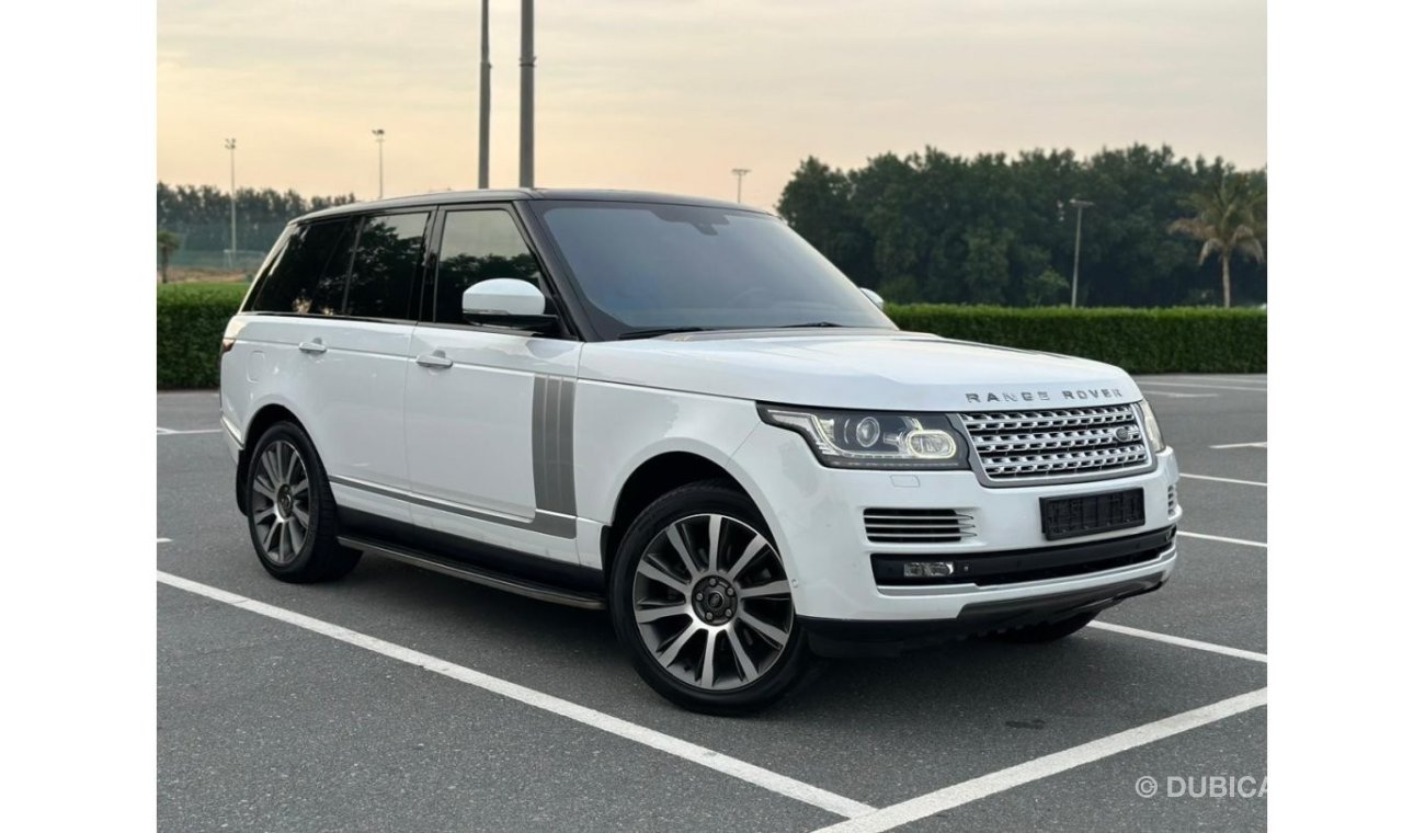 لاند روفر رينج روفر VOGUE HSE 2015 V8 GCC ORIGINAL PAINT // ACCIDENTS FREE // WELL MAINTAINED