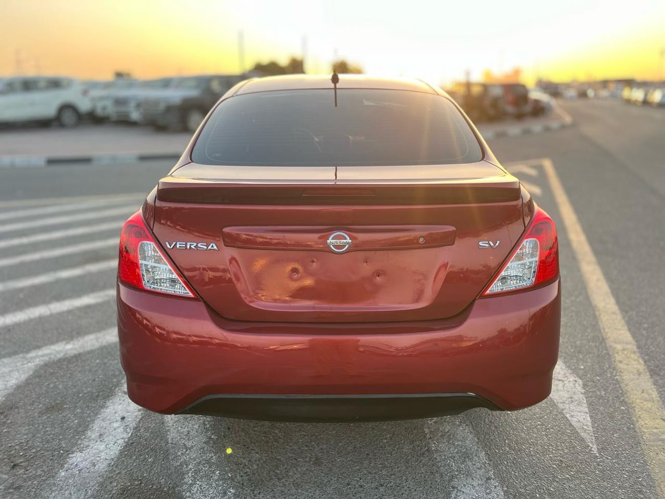 Nissan Versa 2019 Nissan Versa (Sunny) SV 1.5L V4 MidOption + Leather Seats - 