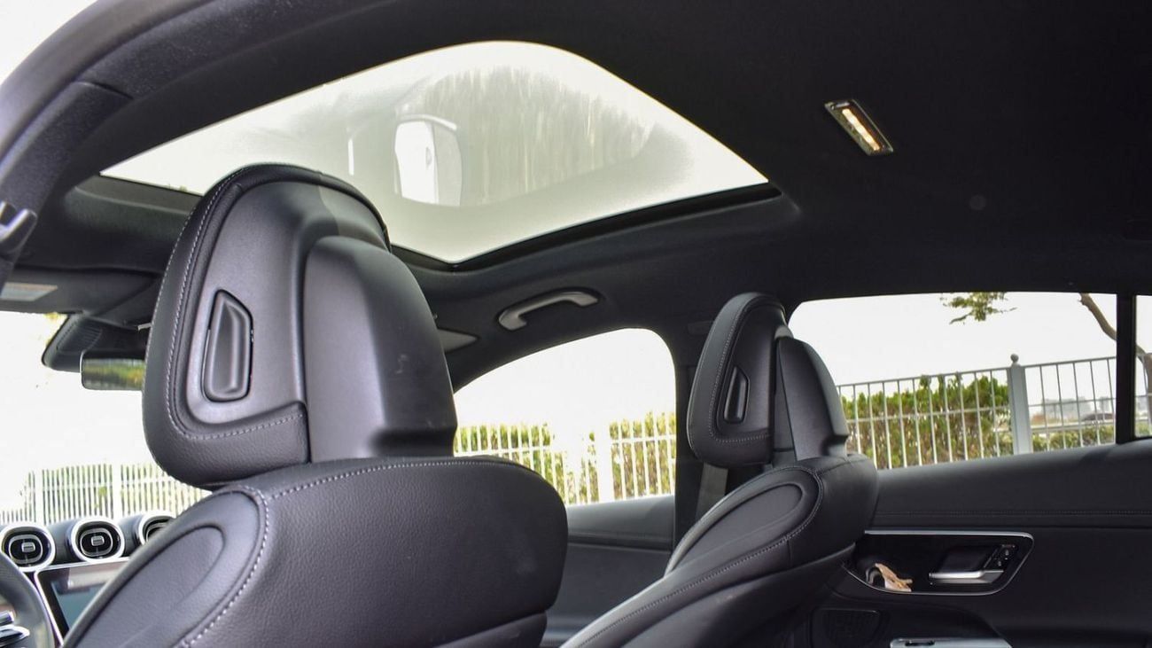 مرسيدس بنز GLC كوبيه 300 Mercedes GLC300 AMG Coupe II 2024 II FULL LOADED