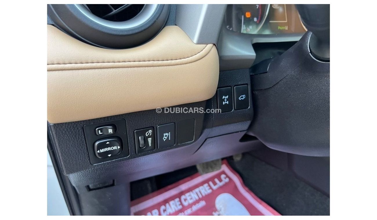 Toyota RAV4 2018 LIMITED EDITION SUNROOF 4x4 WHITE LULU USA IMPORTED - ONLY EXPORT