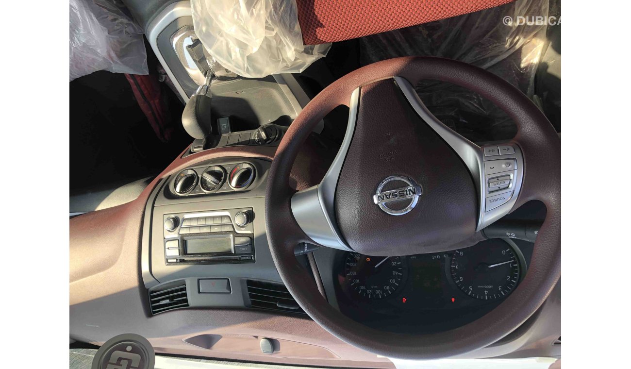 Nissan Navara 2019/2.5/4w /SE/2air bag /Abs/Automatic