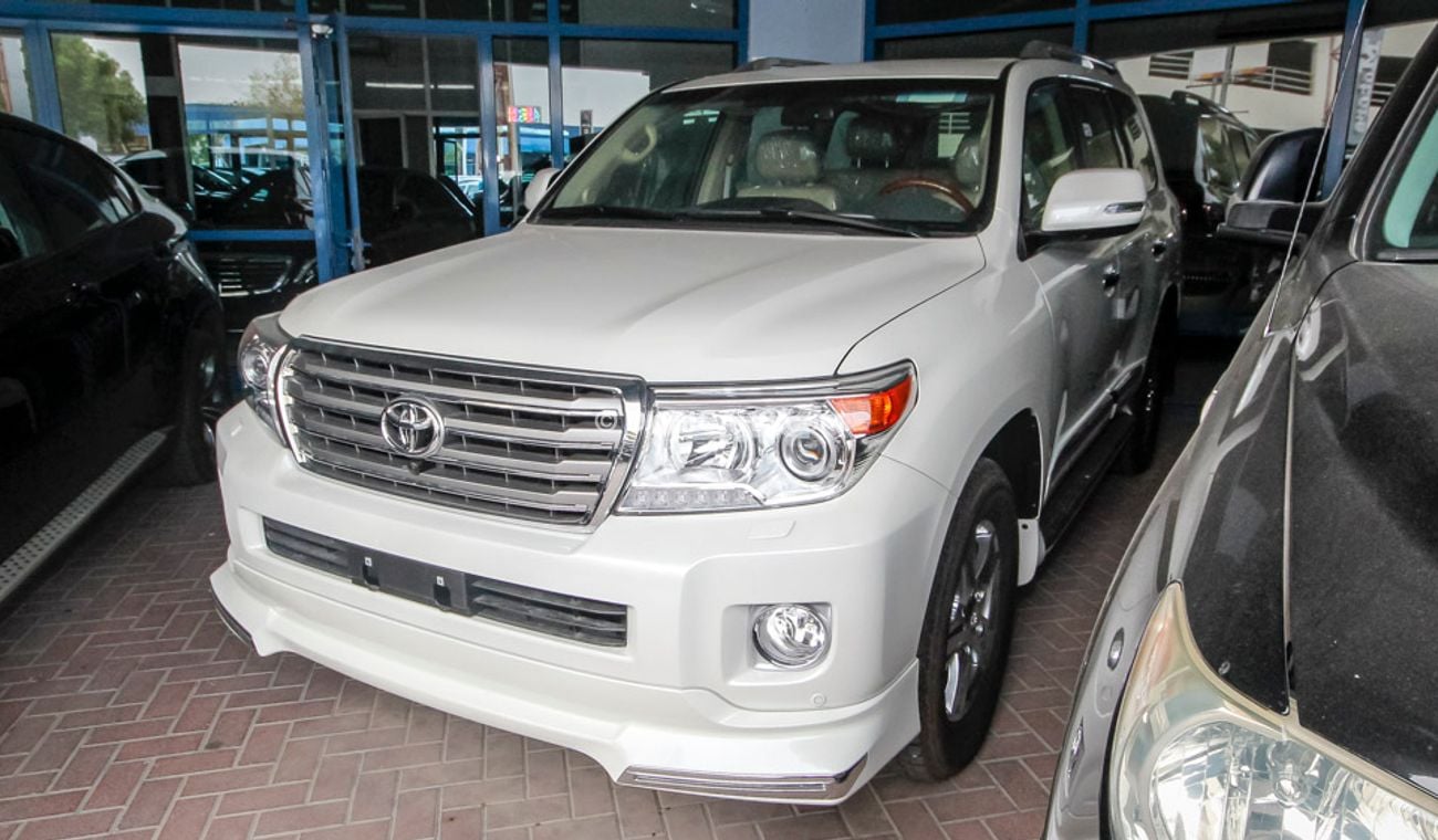 تويوتا لاند كروزر VX.R