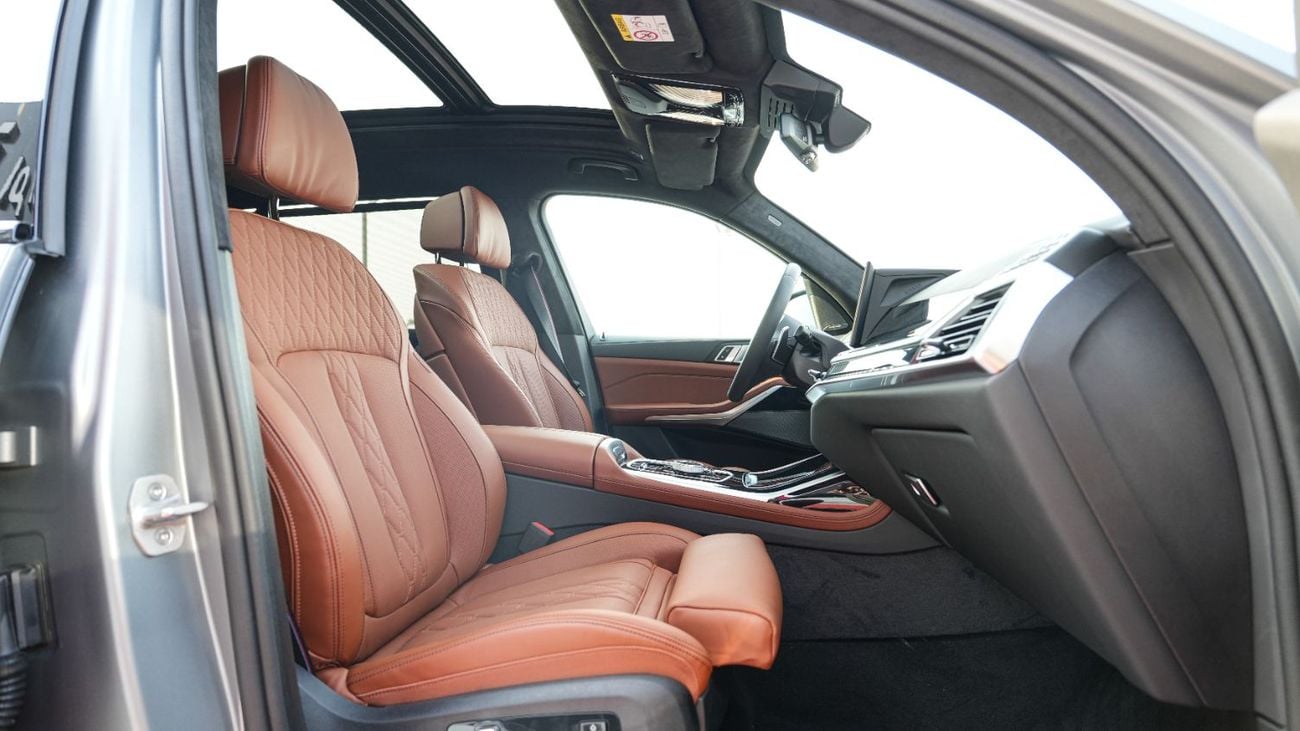 بي أم دبليو X7 M40i V6 M-Sport + 2026 MY EXPORT PRICE