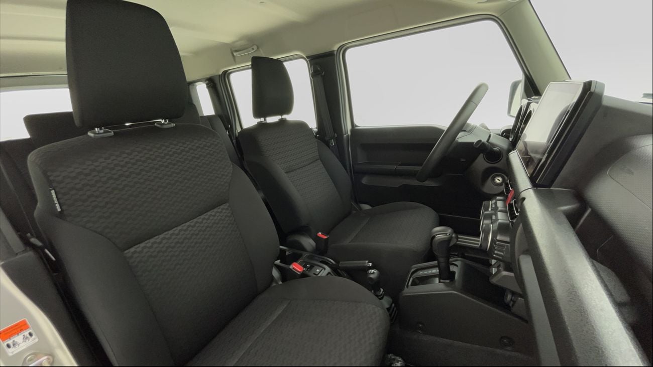 سوزوكي جيمني GLX 1.5 | بدون دفعة مقدمة | اختبار القيادة في المنزل